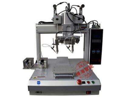 在使用自動(dòng)焊錫機(jī)時(shí)需要注意哪些細(xì)節(jié)問題